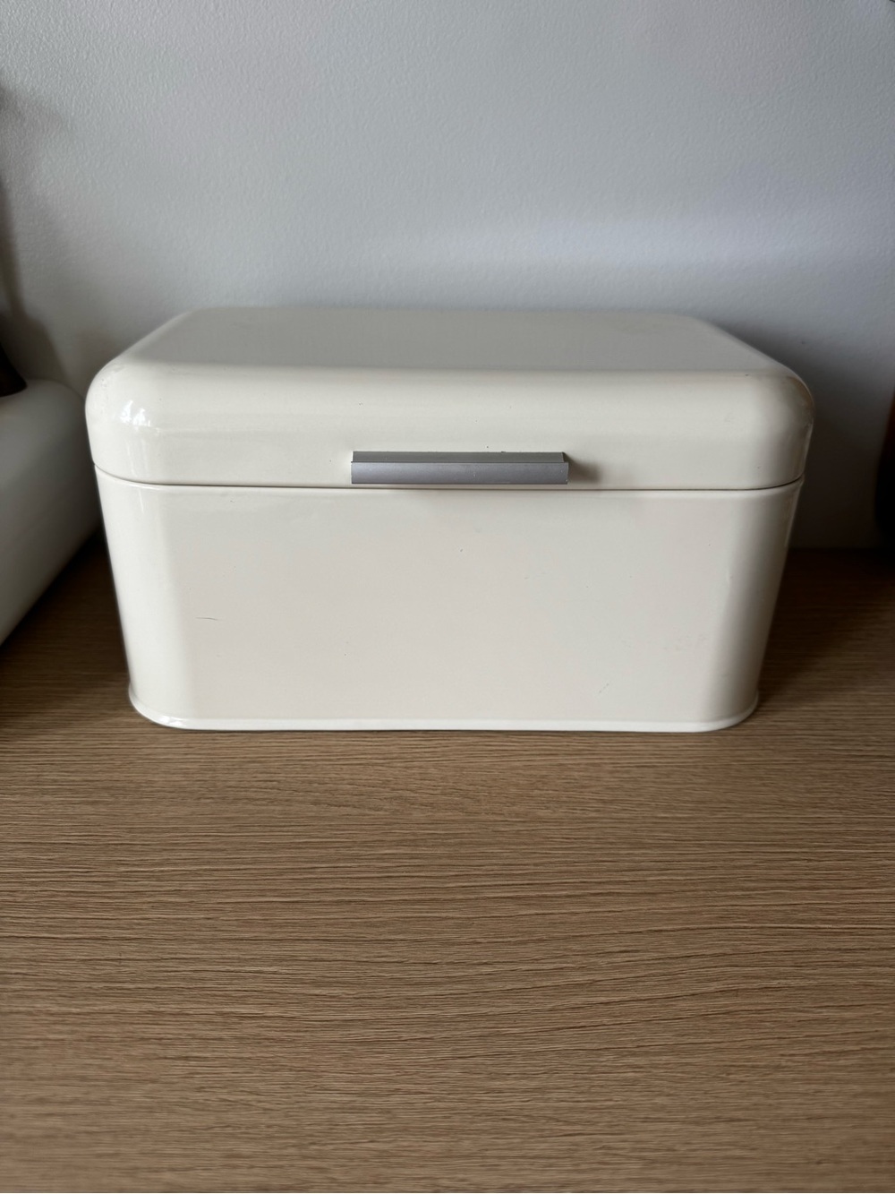 Cream Metal Bread Box with Silver Handle